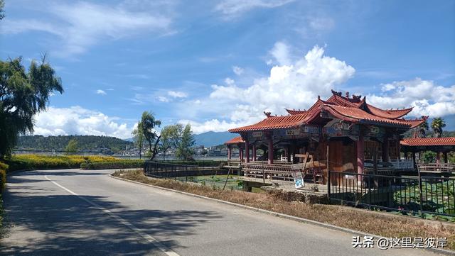 乘公共交通工具游洱海圣托里尼｜小普陀及挖色