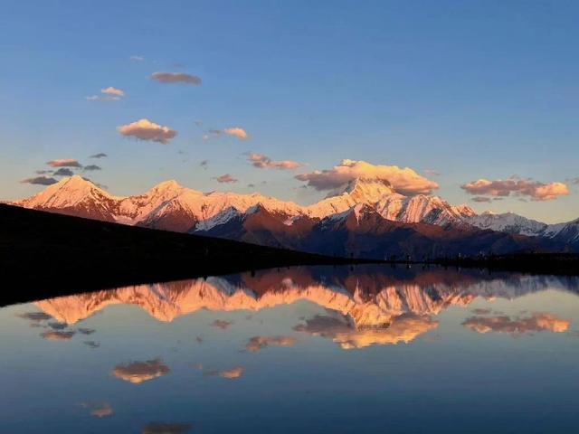 川西小环线：在雪山与圣湖间，重拾灵魂的悸动