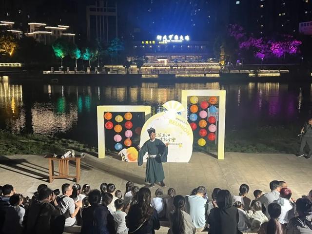 好热闹！金堂这里欢声笑语不断……