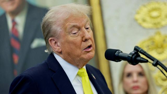 委内瑞拉致电中方后，油轮得到大批军舰护航，特朗普还是算漏一环