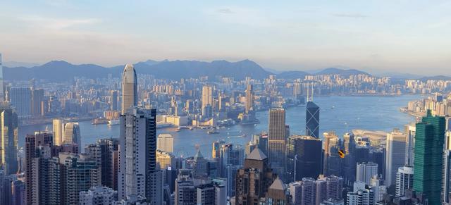 太平山顶看维港