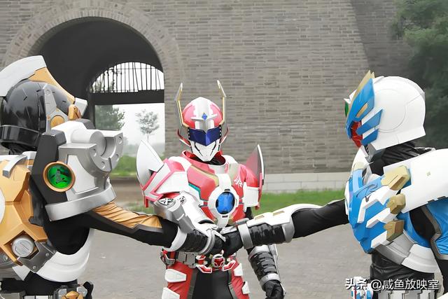 青春回忆！6部非常经典的国产高分“奥特曼”电视剧！