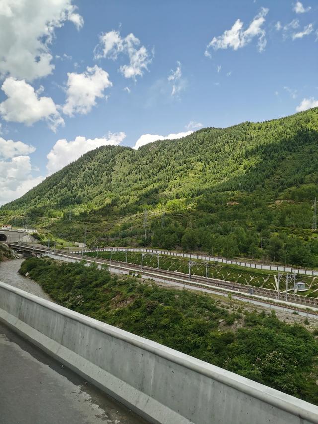 成都，带不走的只有你——黄龙、九寨、都江堰随记