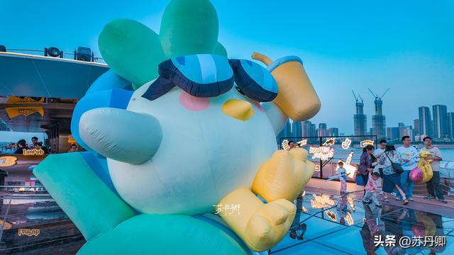 从工业城市到旅游胜地，武汉看似被强制变身，实际是顺天应人