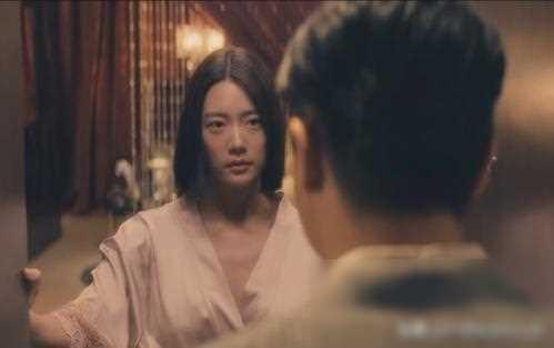 韩国R级影片，女神李成敏大胆出演，赶紧收藏