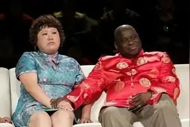 北大才女殷杰：与非洲黑人结婚定居北京，混血女儿如今是百万网红图片