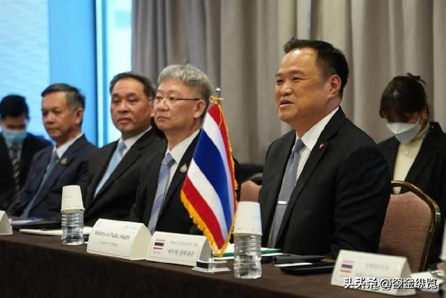 地雷引爆边境！泰柬边境战火重燃，泰国硬刚：不承诺，协议作废！