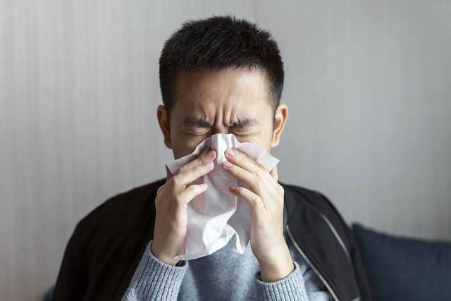 人不会无缘无故患上鼻炎，医生：得鼻炎的人，背后或有4个原因