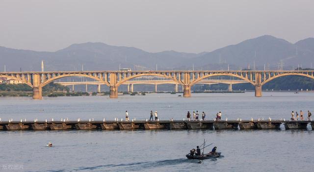 十一中秋长假反向旅游，6个人少景美的宝藏城市，选一个出发