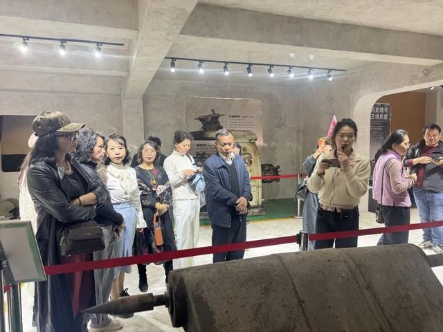 【花漾高峰 樱你梅丽】根本看不过来！达人采风团沉浸式打卡贵安新区