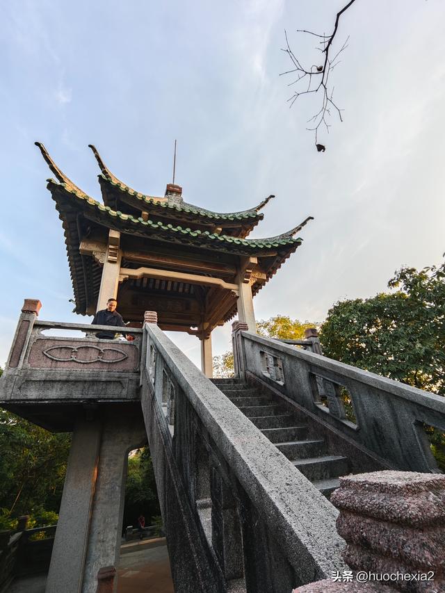 佛山真好逛——锦岩南街与锦岩公园