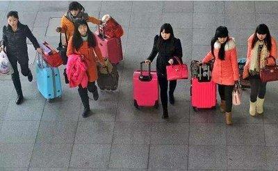 结婚背百万债	，夫妻AA成趋势，难怪都不结婚，这些原因压倒很多人