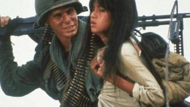 被美国打了14年，最后成了亲美国家，国内女性为美军生下数万混血