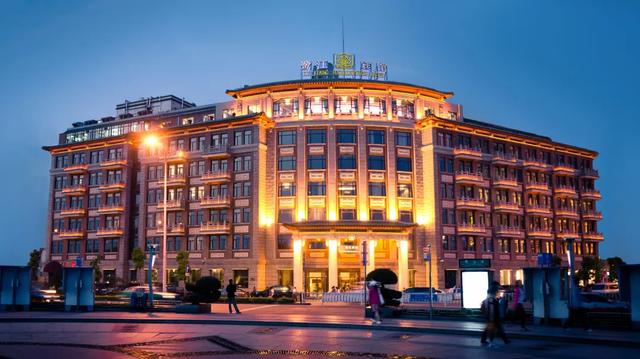 金秋国庆全城狂欢!惠民举措、文旅活动……厦门刚刚发布→