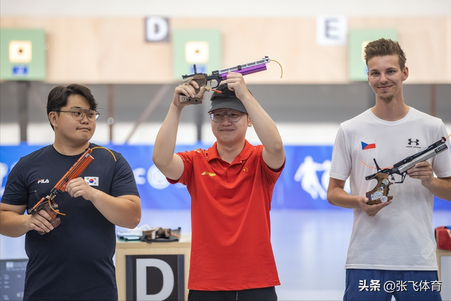 2025十佳运动员出炉：全红婵落榜，孙颖莎位列第四，他意外上榜