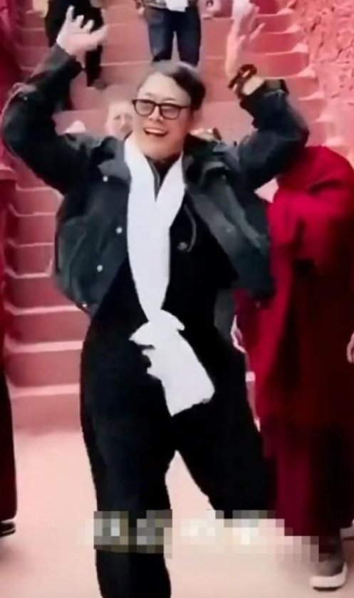 李连杰“换心”真相大白！向太透露内幕，彻底揭开一夜回春的秘密