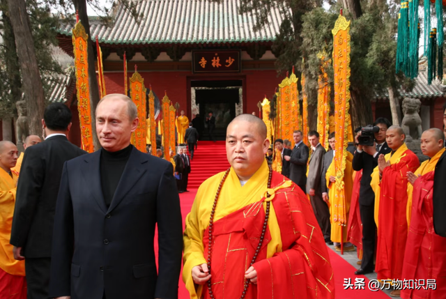 2006年，俄罗斯总统普京访问嵩山少林寺，释永信带高僧展示绝学！