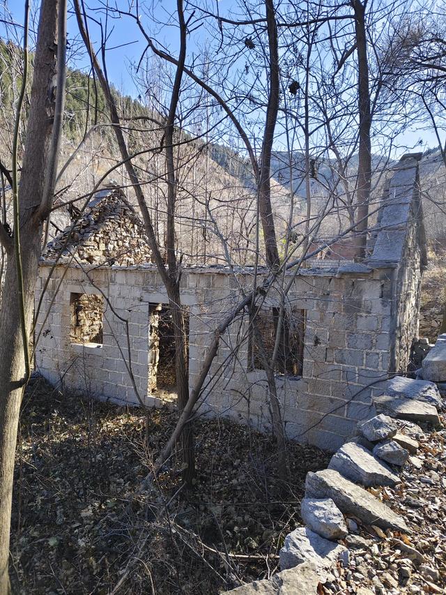 探访淄川滴水泉马棚黑峪村