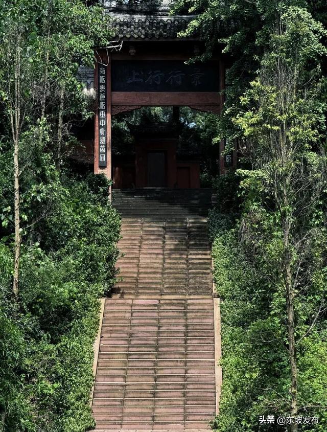 手慢无！富牛镇坝坝宴已开启预约