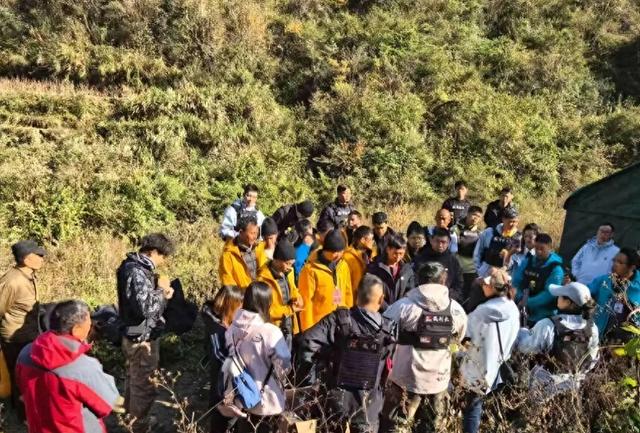 游客量翻倍还多！张家界用一场赛事赚500亿，转型密码藏在哪？