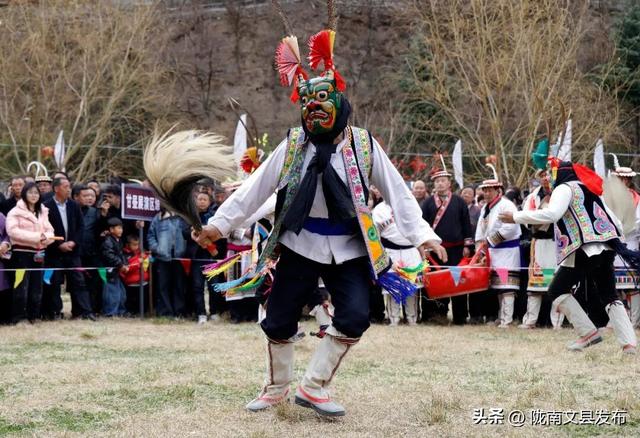 正月十五的白马山寨