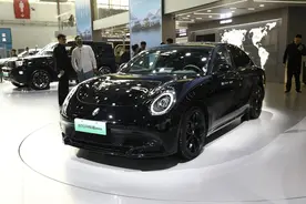 新车 | 全车黑化/现款18.98万元起，欧拉闪电猫耀夜版亮相北京车展图片
