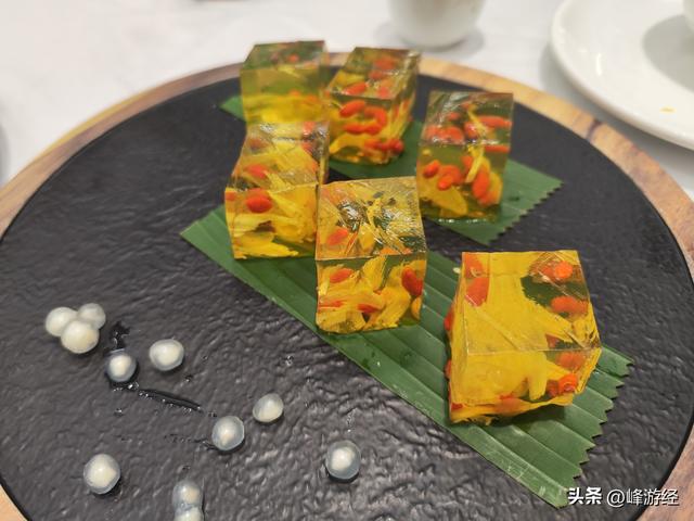 逛小榄菊花会，百年非遗绽新姿，寻味菊花特色美食