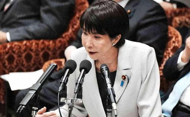 沉默14天后，高市对中方的第一句话：不是致歉，而是对台立场未改