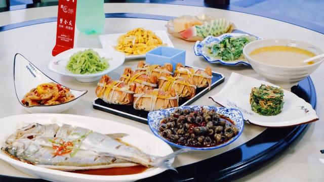 第一蟹乡竟然藏在这座百强县里，吃蟹，听曲，乐不思蜀