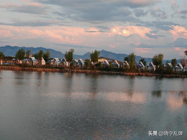 御河东路向南有个曼园 曼园里面好玩