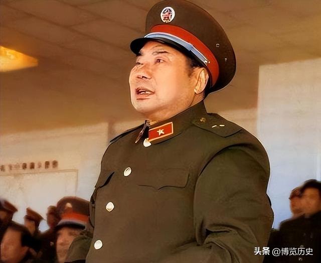 79岁的杨得志上将，迎娶小24岁的娇妻，新婚夜新娘子难以入睡