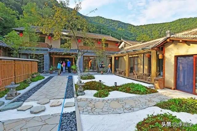 旅游成了变相收割？资本编织假期消费陷阱，不少打工人忍痛踩坑