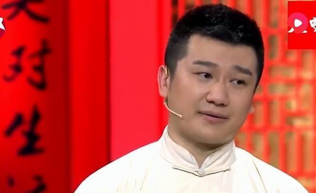 马季徒孙李寅飞：我说相声，确实属于吃饱了撑的，但是	，我爱相声