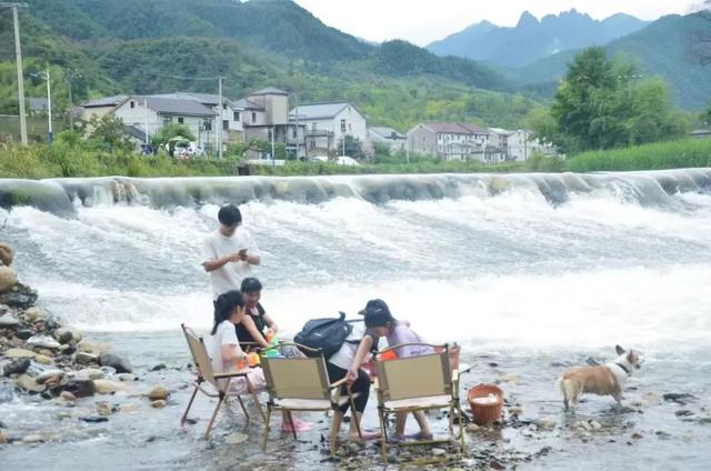 住下来才是真临安！这七把钥匙，打开26℃的山水烟火！