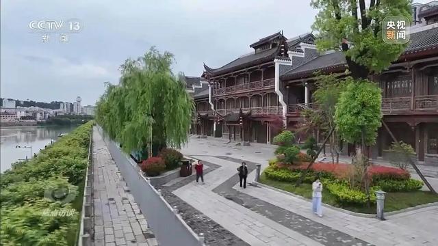央视曝光！耗资24亿，亏损超10亿，商铺全闭店，只有停车场在赚钱