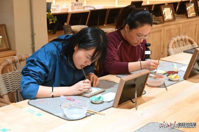 甘肃文旅新玩法大赏！去沙漠种树、当“壁画师”、看万面镜子追太阳……