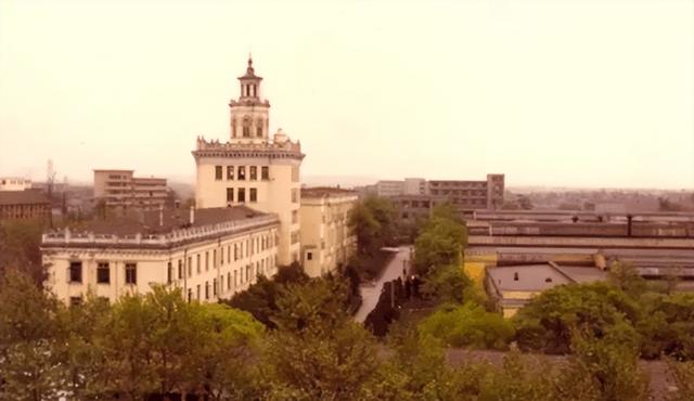 【历史文化】成都这条路，不只有“桃李不言”的浪漫