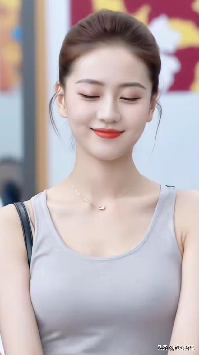 天仙下凡啊，世间竟有如此美的绝世容颜，美不胜收，清纯天花板