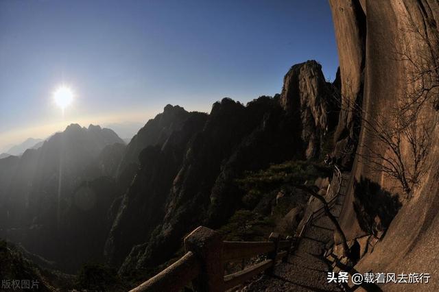 实话实说，黄山没有太好玩的，我把去了十次黄山的所得分享给你