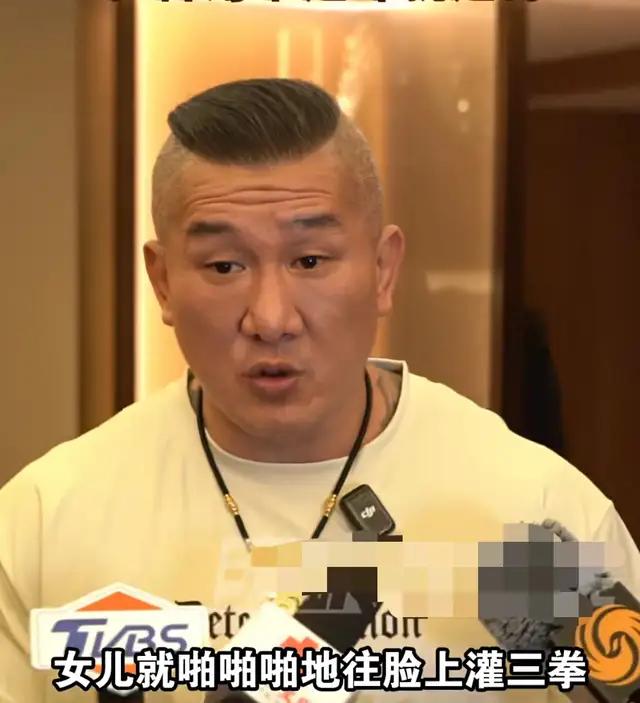 “馆长”再次道歉 各地网友暖心回复