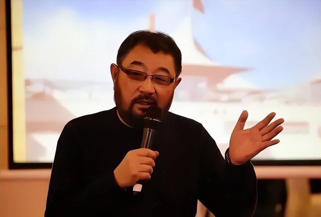 与潘虹和平离婚后，爱上小21岁的王小丫，今78岁的米家山后悔了吗