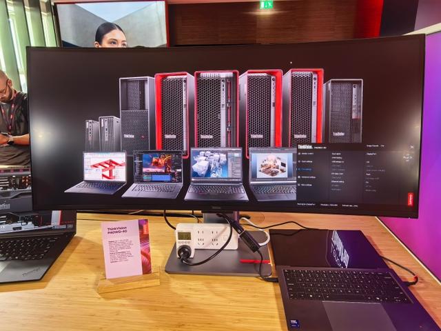 旋转屏笔记本，Legion Go掌上游戏机，联想IFA展会又放大招了！