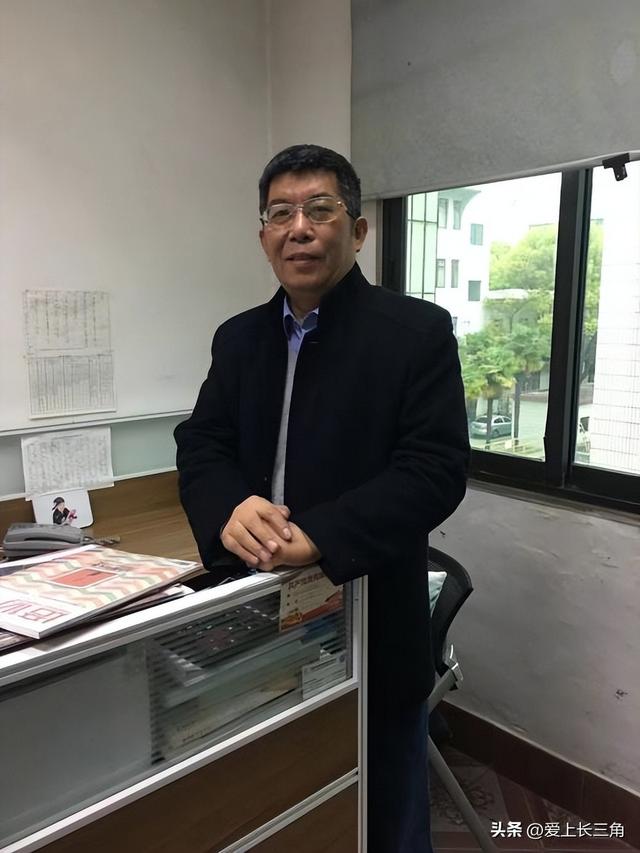 蠡湖荷韵