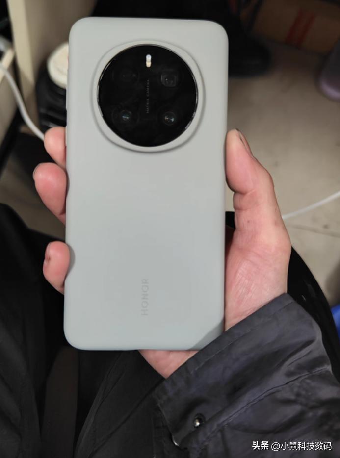 手机信号强的是哪款_OPPO Find X8s+ 信号表现 荣耀 Magic7 Pro 信号优化 华为 Pura 80 Pro 信号稳定