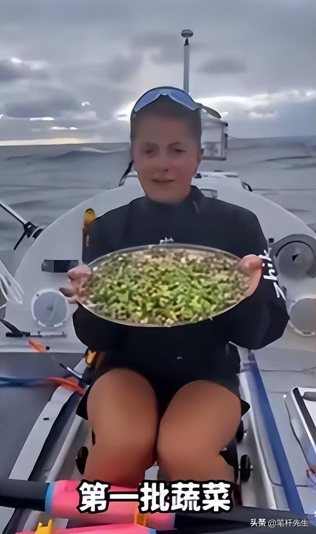 酒吧偶遇结奇缘！2 位姑娘划艇 165 天，穿越 1.2 万公里太平洋