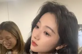 短剧女演员：岳雨婷，娇媚而又不失清纯图片