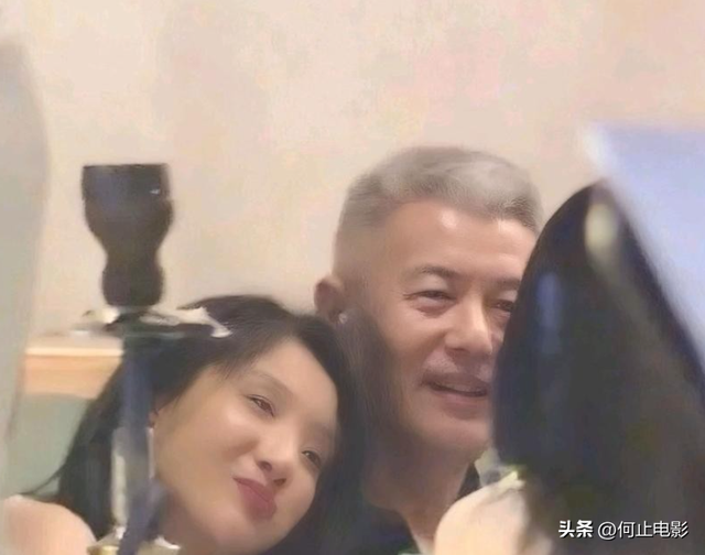 出轨风波真相大白仅2个月，那英近况曝出，马伊琍一个字都没说错