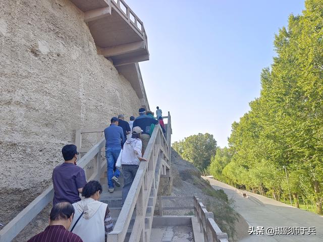 9月14日瓜州：大地之子、榆林窟与锁阳城遗址一日游随记