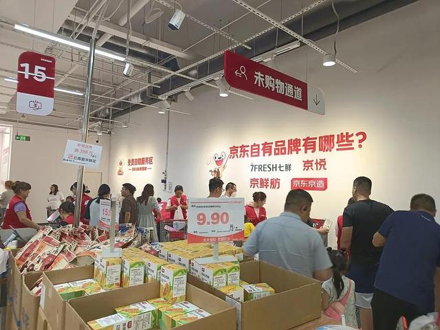 蒋凡能否 “带飞” 阿里到店？与京东美团内卷外卖，新大战要开始了