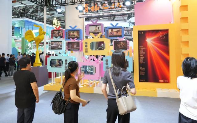 全场最靓！机器人秀、免费甜品、互动体验……持续至本周末→